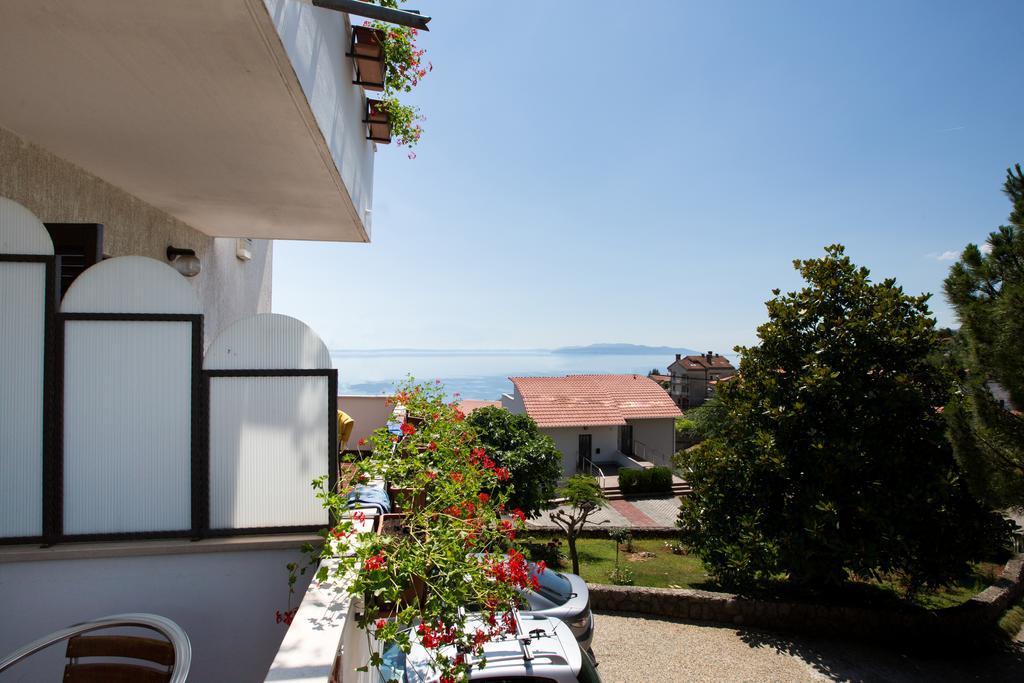 Apartments Kinkela Opatija Luaran gambar